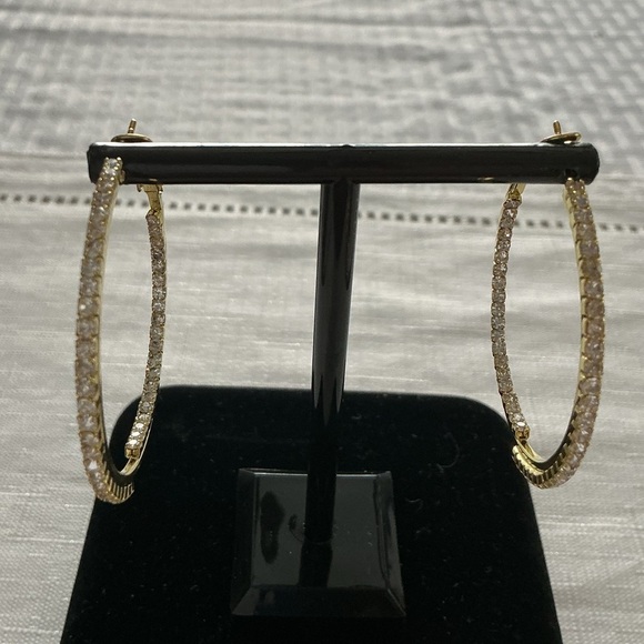 Heart Shape Puffed Gold Tone Pendant Necklace and Earring Set - Picture 5 of 5